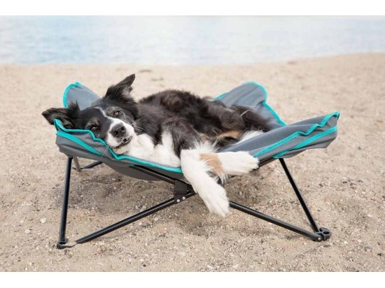 Фото - лежаки, матраси, килимки та будиночки Trixie Camping Bed похідний лежак для собак, темно-сірий/петроль