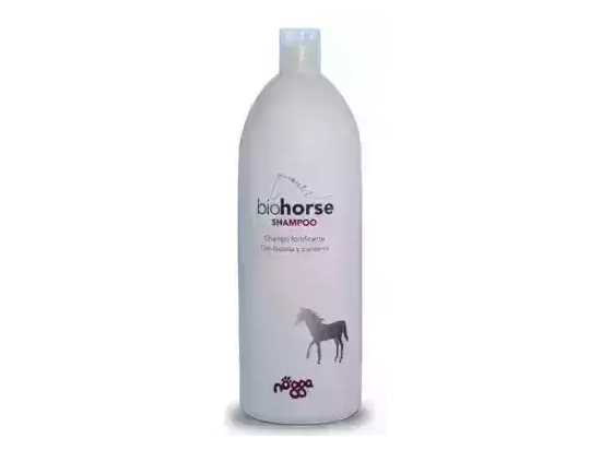 Фото - шампуни для лошадей Nogga Pro Line BioHorse Shampoo Высокопитательный восстанавливающий шампунь с биотином, активизирующий рост шерсти