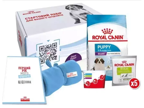 Фото - сухой корм Royal Canin GIANT PUPPY корм для щенков гигантских пород от 2 до 8 месяцев
