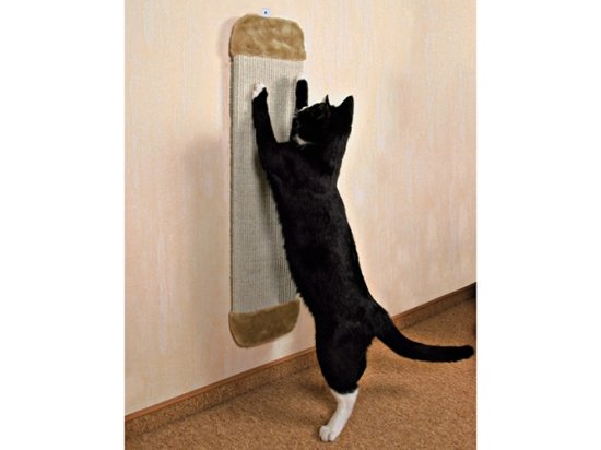 Фото - дряпалки, з будиночками Trixie Дряпалка - драпак підвісний для котів
